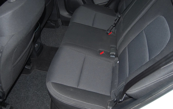 Kia Sportage cena 86087 przebieg: 100000, rok produkcji 2019 z Starachowice małe 667